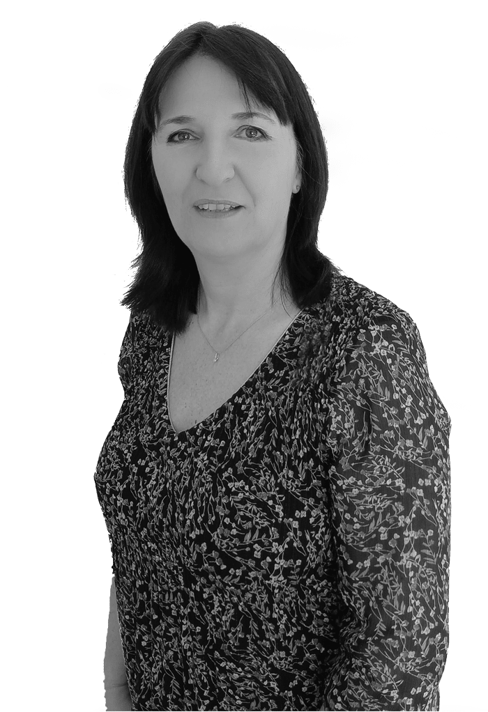 Portrait de Marie Laure CAVAREC en N&B